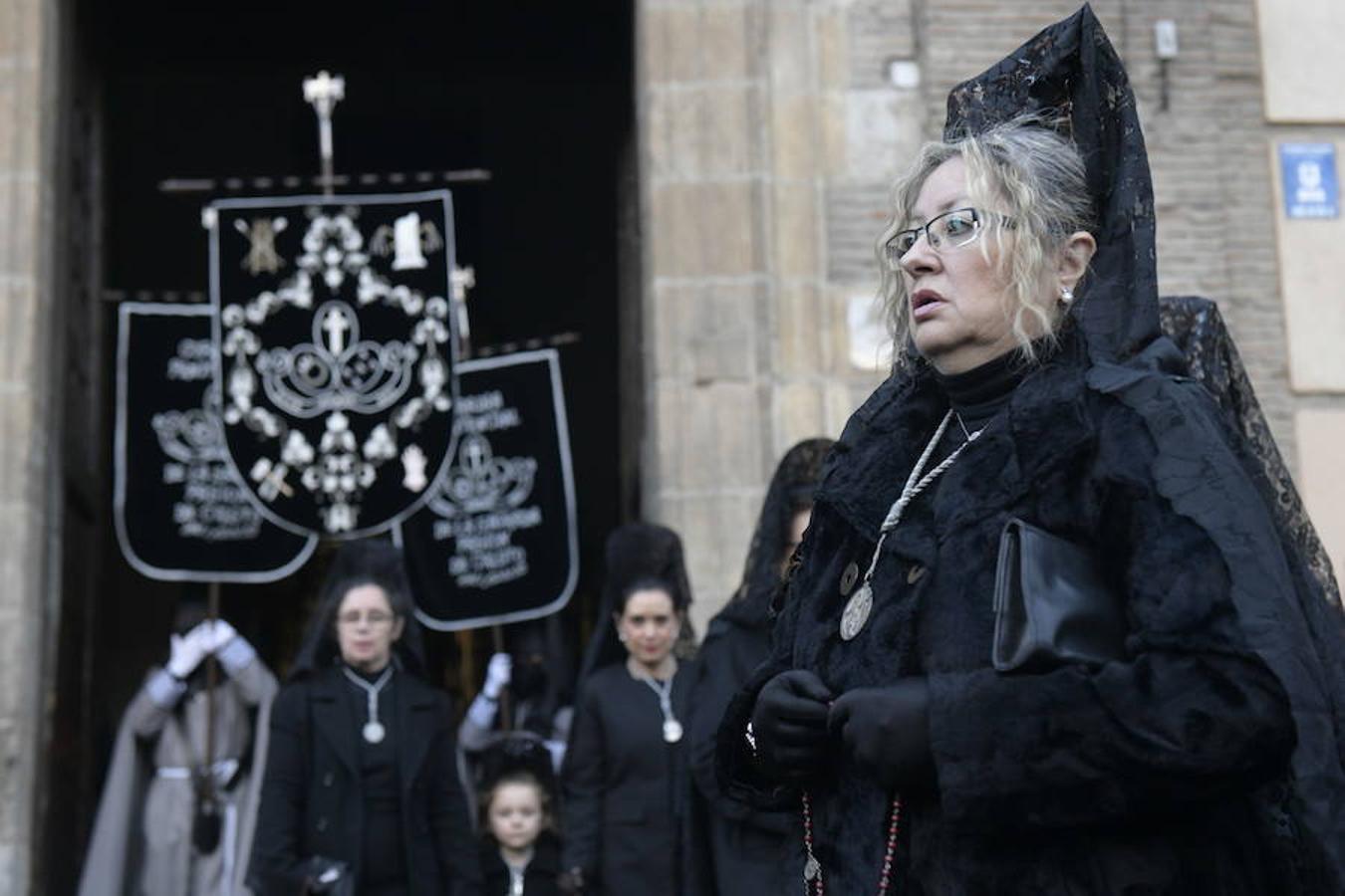 La Procesión de las Cinco Llagas ha recorrido el centro de Valladolid