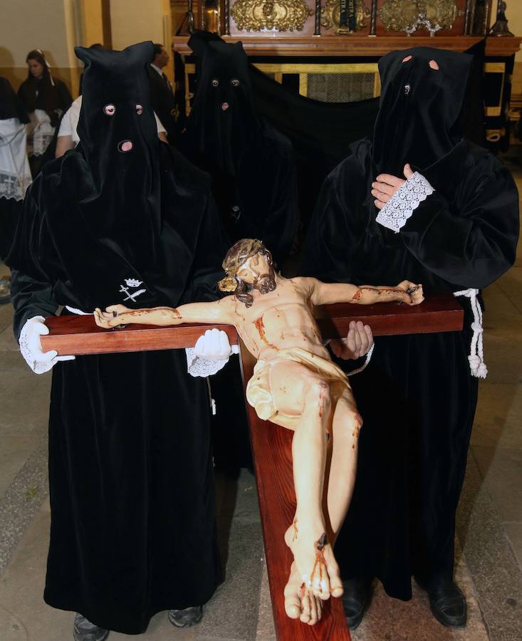 Fotos: Procesión y Oración de los Cinco Misterios en Santa Eulalia