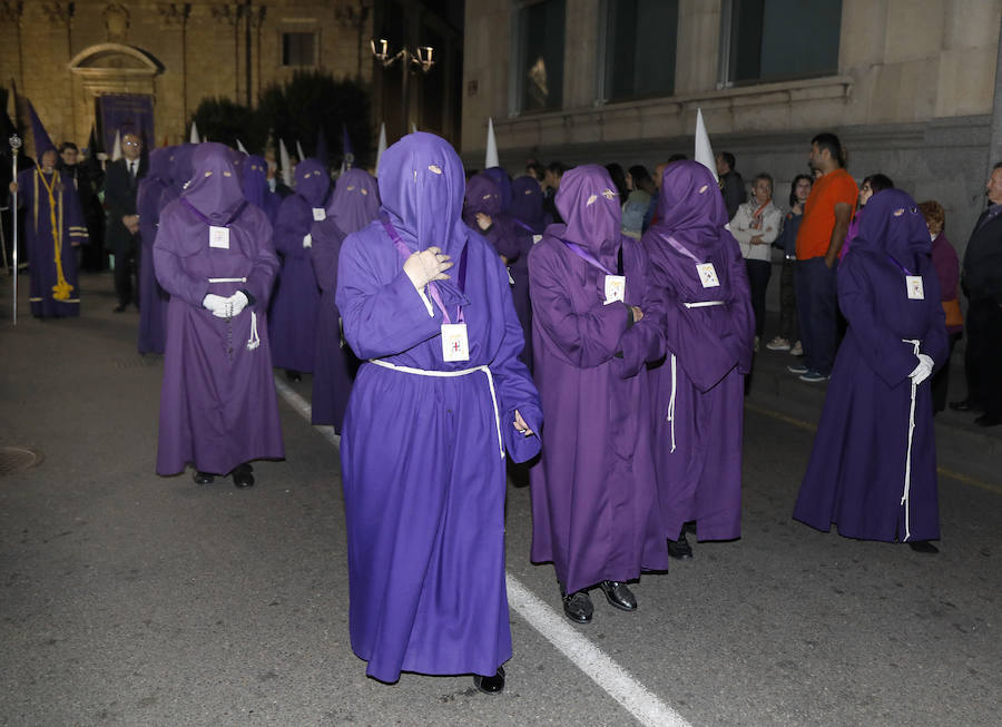 Fotos: Procesión del Prendimiento en Palencia