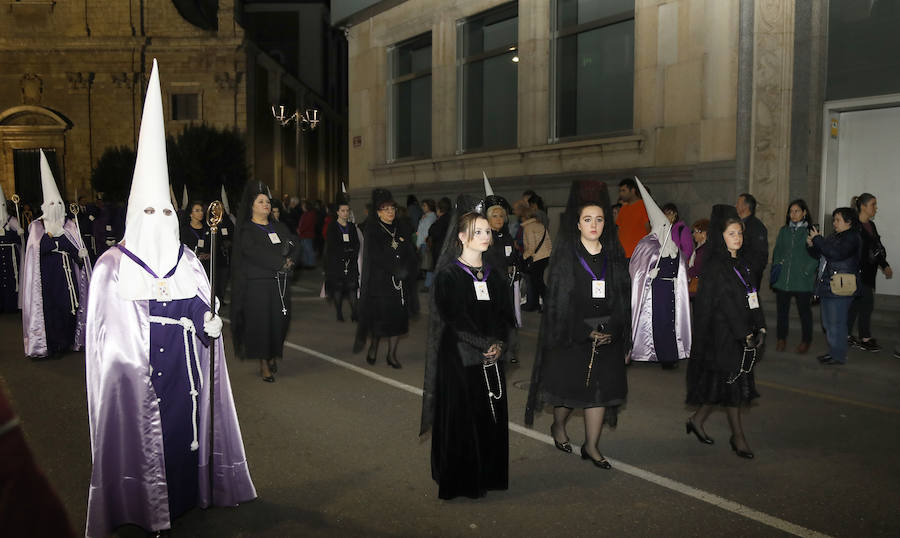 Fotos: Procesión del Prendimiento en Palencia