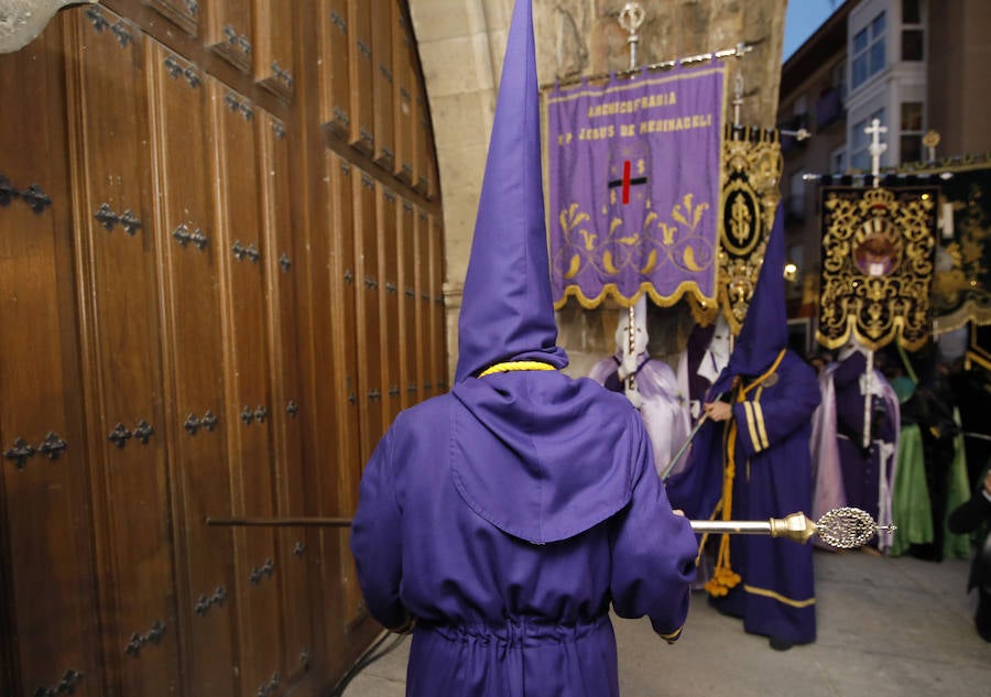 Fotos: Procesión del Prendimiento en Palencia