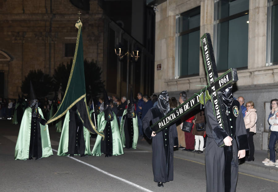 Fotos: Procesión del Prendimiento en Palencia