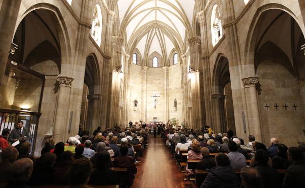 La iglesia deSan Juan de Sahagún acogió el solemne acto religioso. 