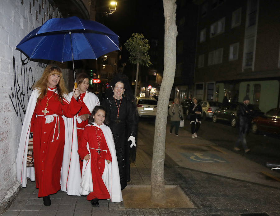 Fotos: Ejercicio de Tinieblas en la iglesia de San Agustín