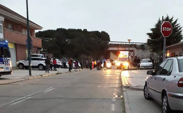 Los servicios de emergencia, en el lugar de los hechos.