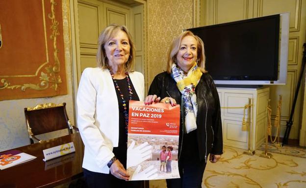 Cristina Klimowitz y Ángeles Giménez Maderal presentaron la nueva edición de Vacaciones en Paz. 