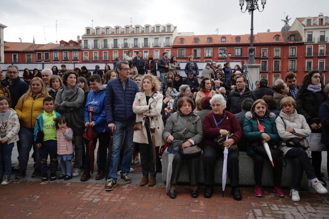 Público en el Vía Crucis Prorecional