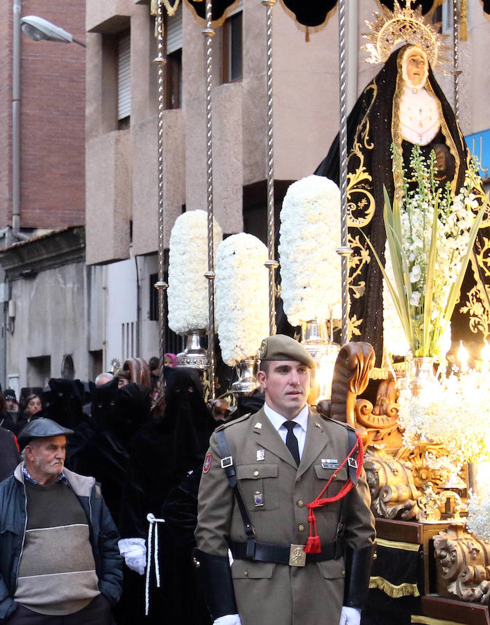 Fotos: Procesiones de Jueves Santo pasadas por agua