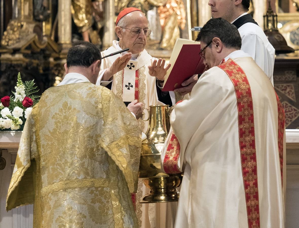 Fotos: Misa Crismal en la Catedral de Valladolid