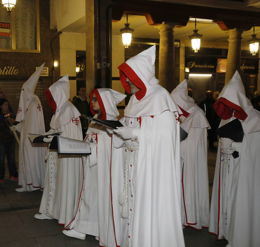 Fotos: Procesión de La Quinta Angustia en Palencia