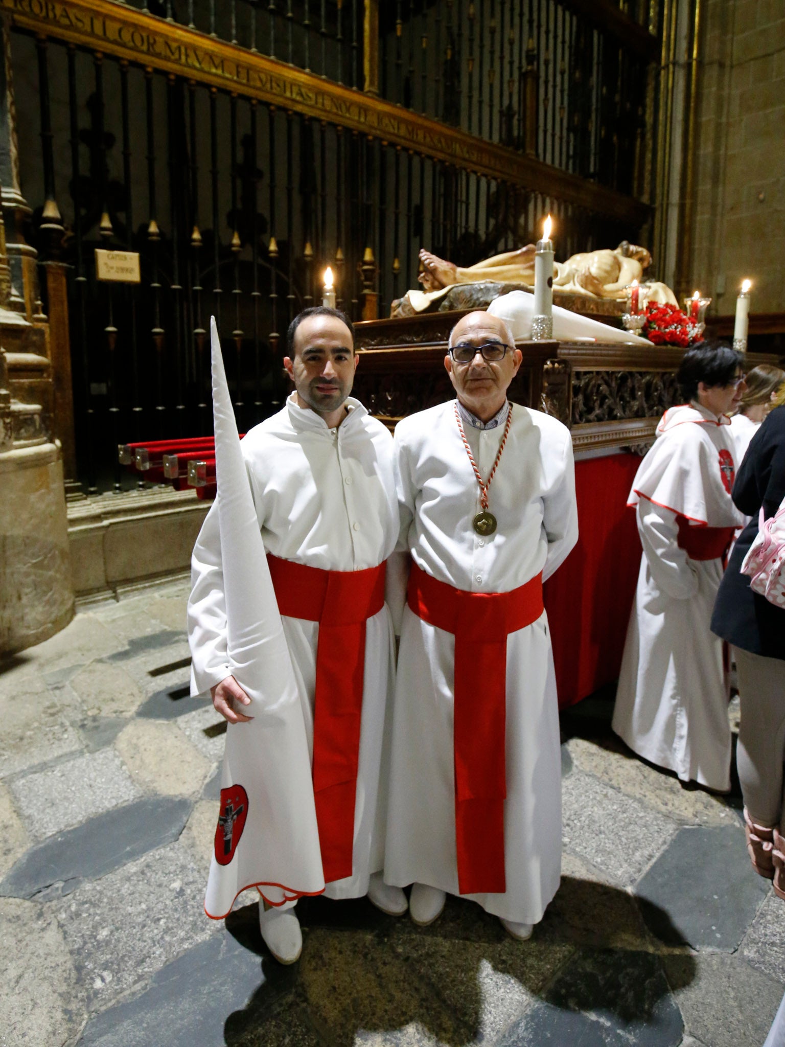 Fotos: El Yacente no pudo salir de la Catedral de Salamanca