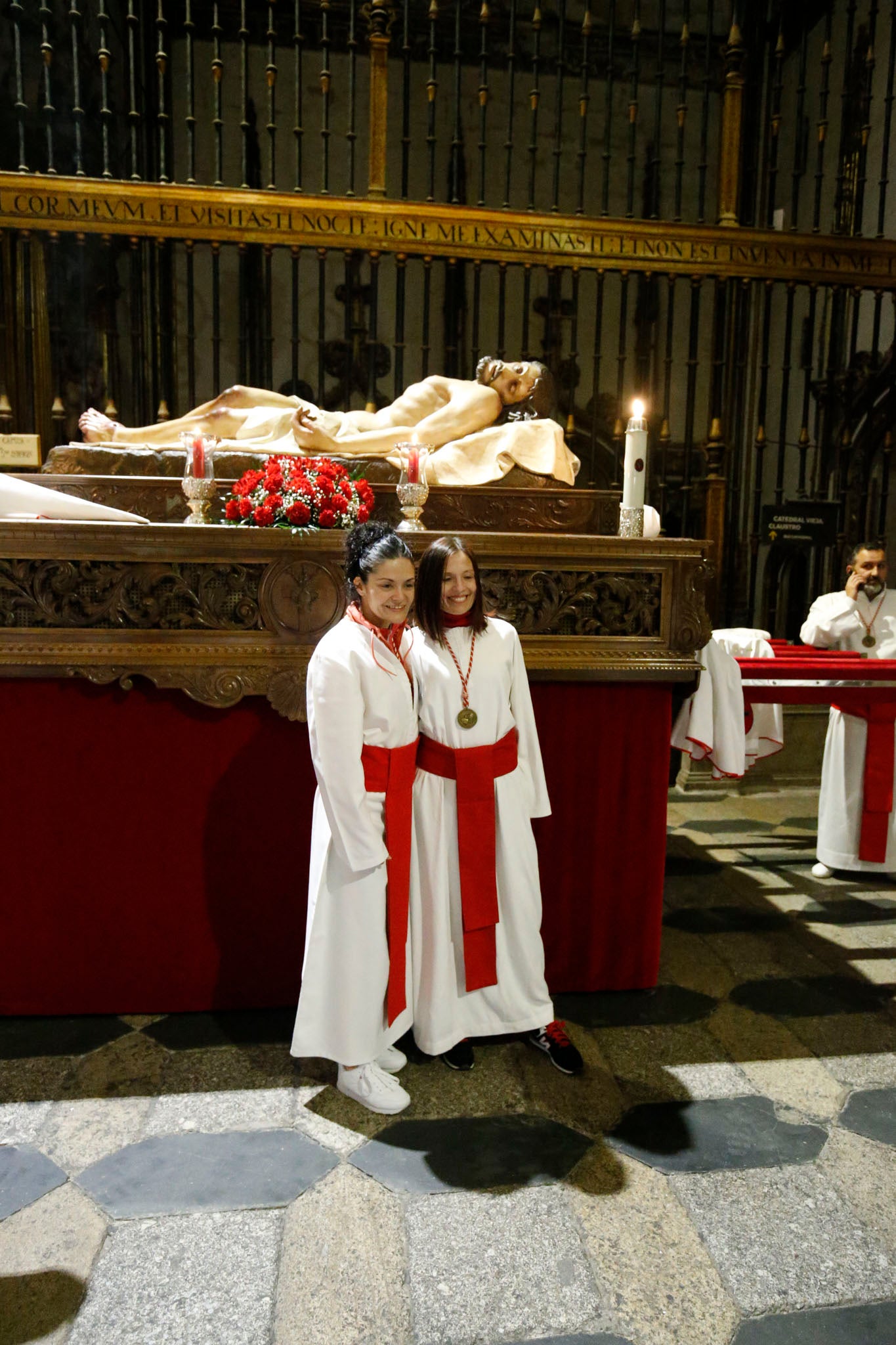 Fotos: El Yacente no pudo salir de la Catedral de Salamanca