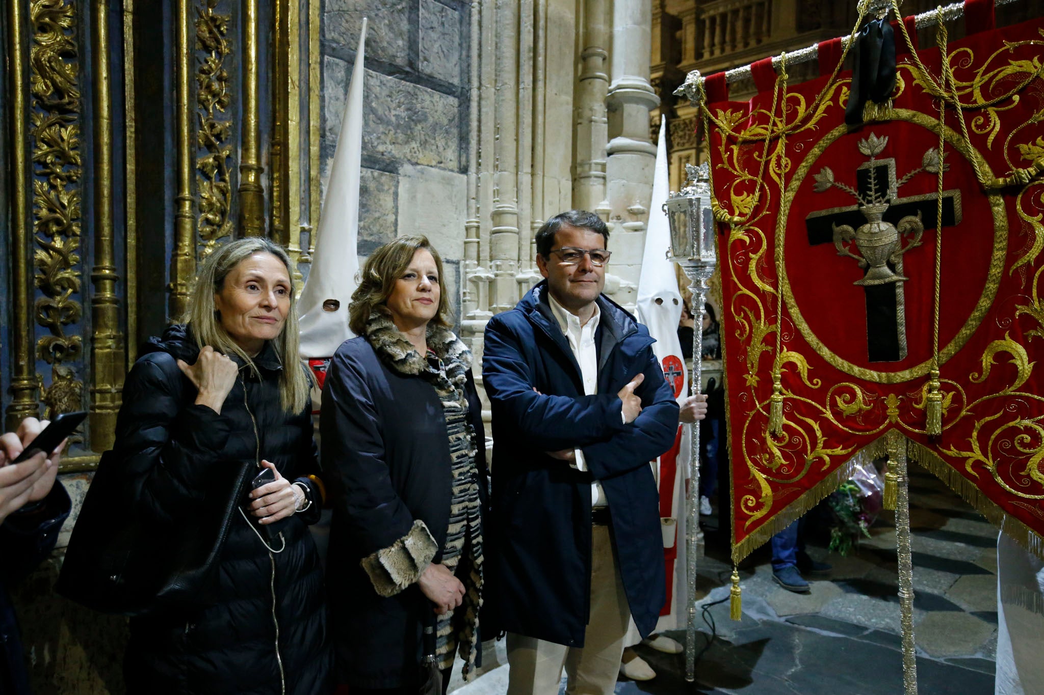 Fotos: El Yacente no pudo salir de la Catedral de Salamanca