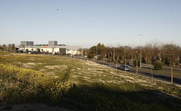 Solar en el barrio de Puente Larillo donde se ubicará la nueva residencia de mayores. 