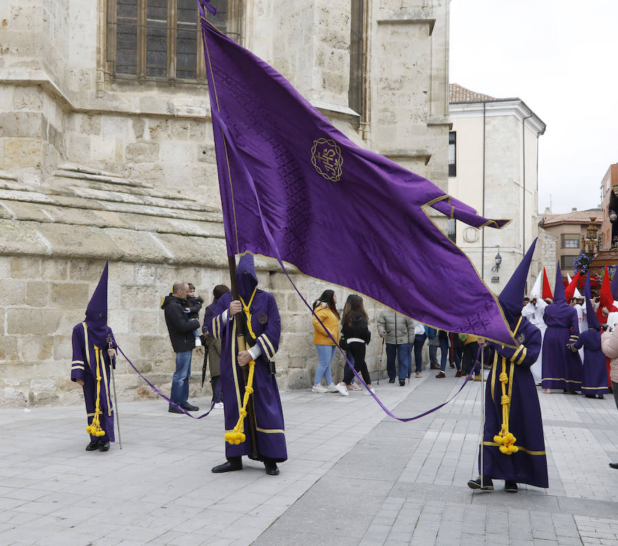 Fotos: La procesión de Los Pasos entre San Pablo y la Catedral