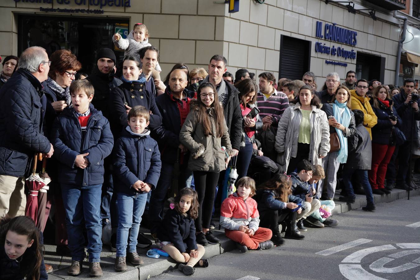 Fotos: Público en la Procesión General de Valladolid (2/3)