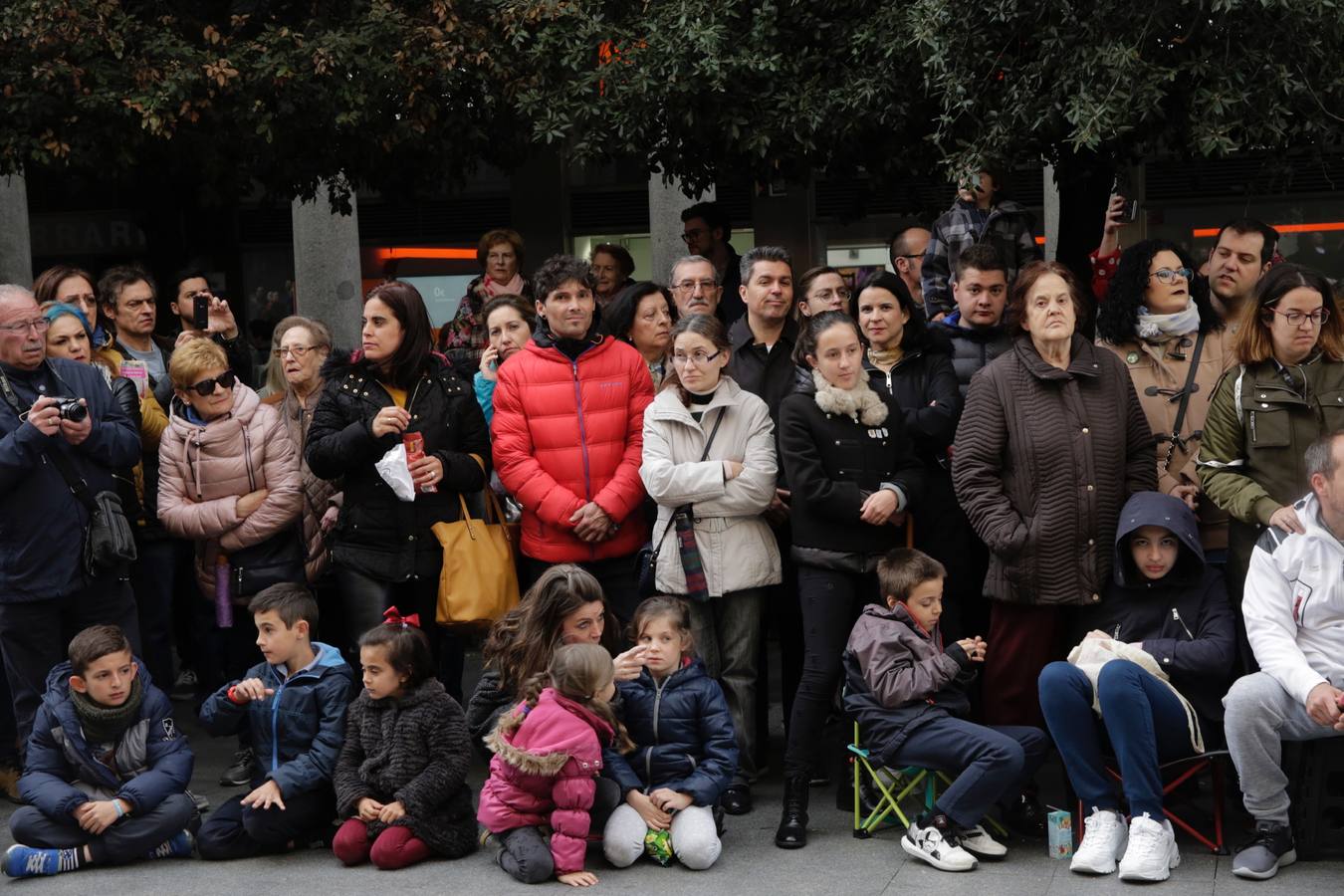 Fotos: Público en la Procesión General de Valladolid (3/3)