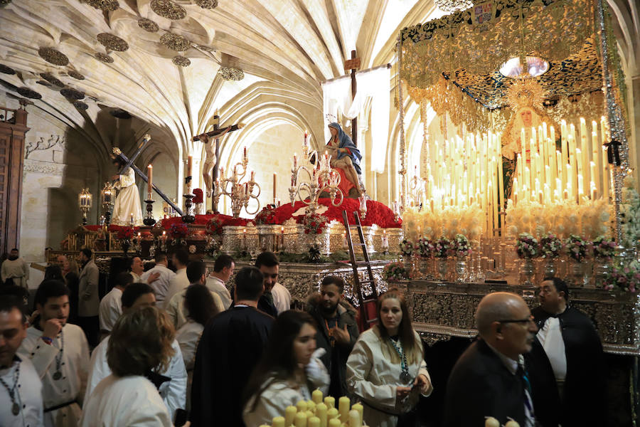 Pese a las intenciones iniciales de salir por las calles del casco histórico, el miedo a que sucediese como por la noche con Amor y Paz hizo recapacitar a los hermanos