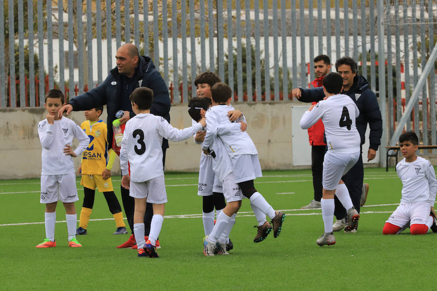 Equipos de Valladolid, Salamanca y provincia se han dado cita el V Memorial Antonio Herreno 'Tonino', que organiza el Club Deportivo Navega 