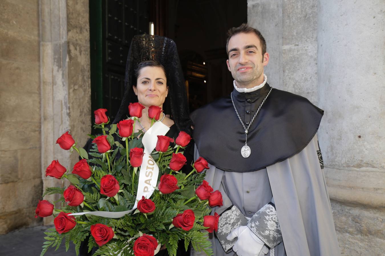 Fotos: Ofrecimiento de los Dolores de Valladolid a la Santísima Virgen (2/2)