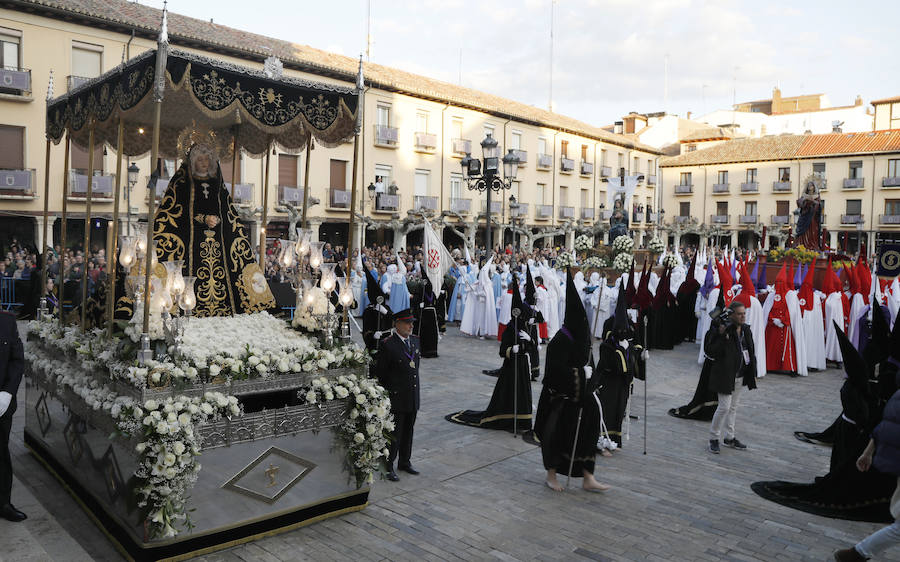 Fotos: Palencia se rinde a la Soledad de la Virgen