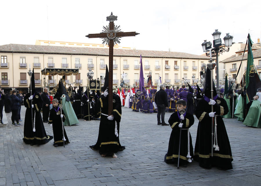 Fotos: Palencia se rinde a la Soledad de la Virgen