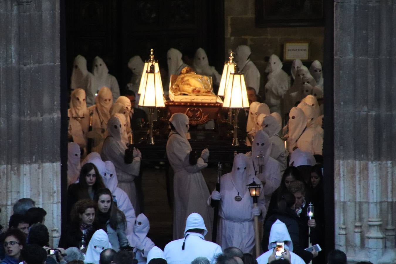 Fotos: Procesión del Dolor y La Soledad en Medina de Rioseco