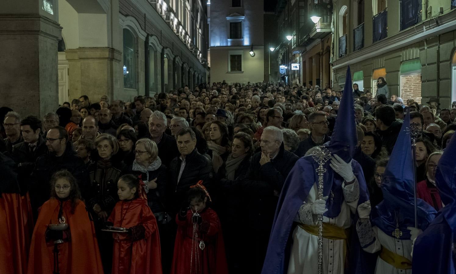Fotos: Procesión de La Soledad y Salve a la Virgen de las Angustias