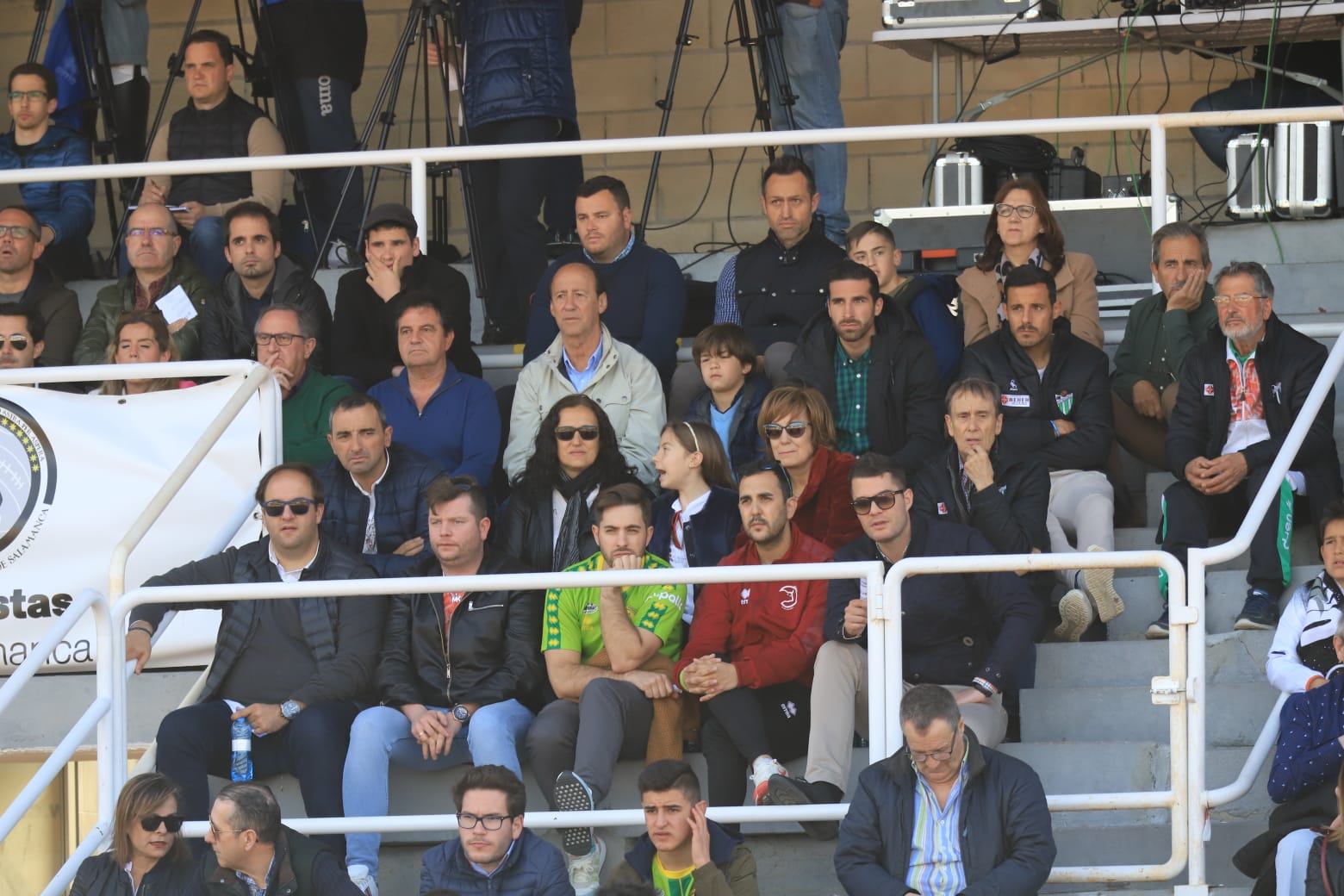 El equipo de la capital vence con un tanto de penalti de Carlos de la Navega y aleja a los chacineros del sueño de pelear por el play-off (1-0)