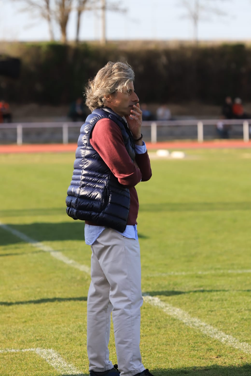 El equipo de la capital vence con un tanto de penalti de Carlos de la Navega y aleja a los chacineros del sueño de pelear por el play-off (1-0)