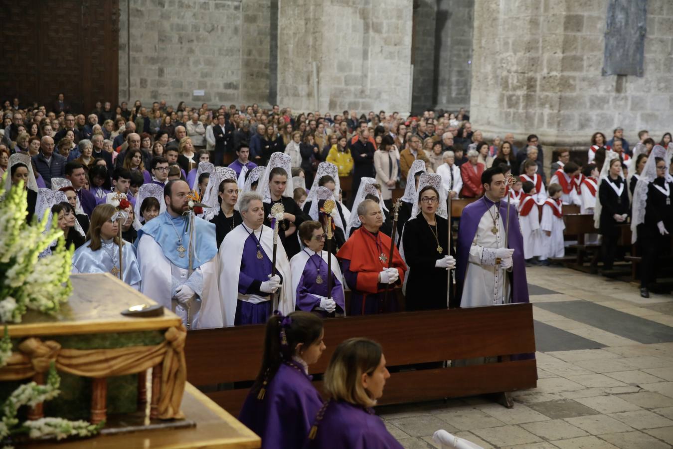 Fotos: Procesión del Encuentro de Jesús Resucitado con la Virgen de la Alegría en Valladolid (2/2)