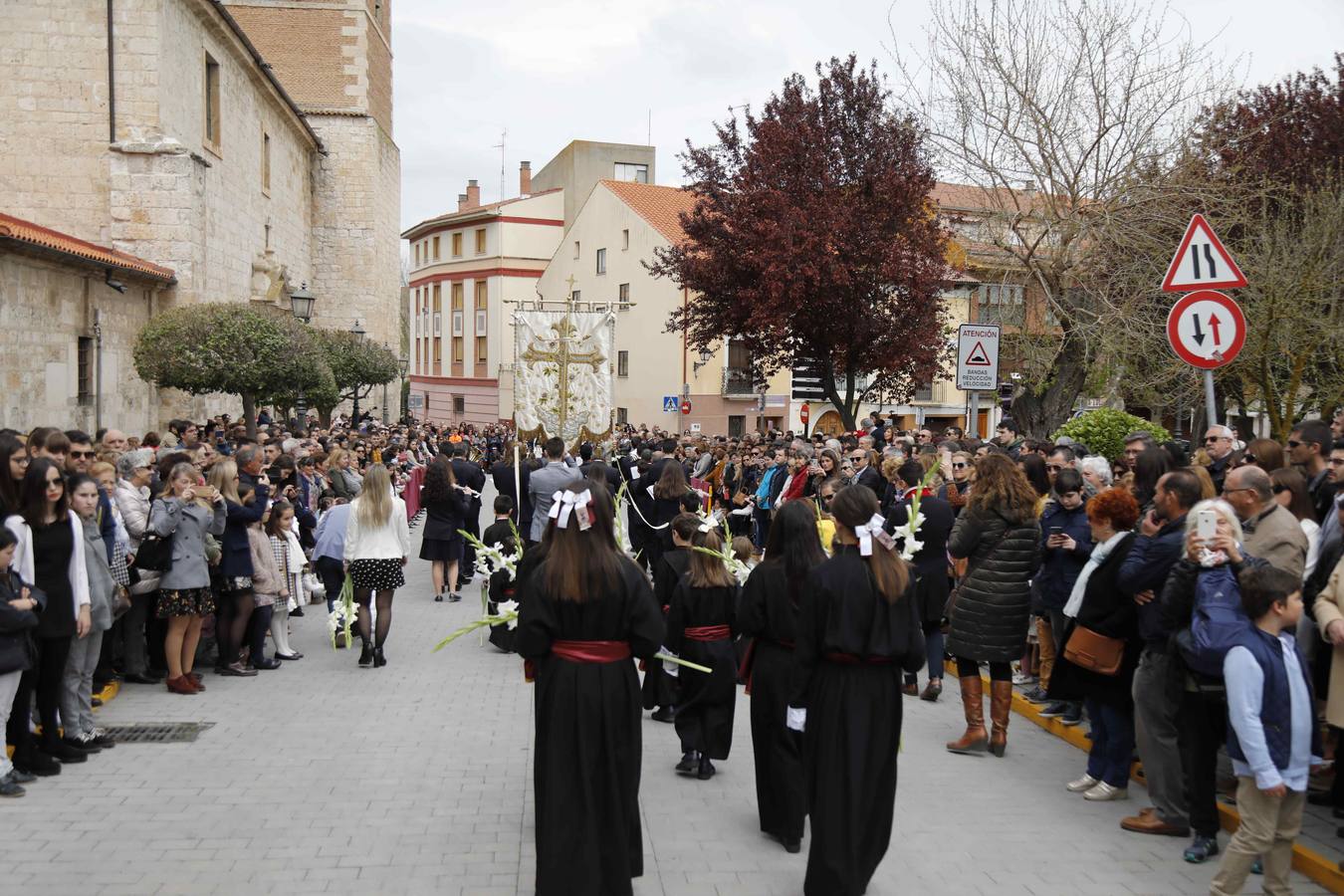 La Virgen de la Asunción fue portada por primera vez en la historia por cuatro mujeres 