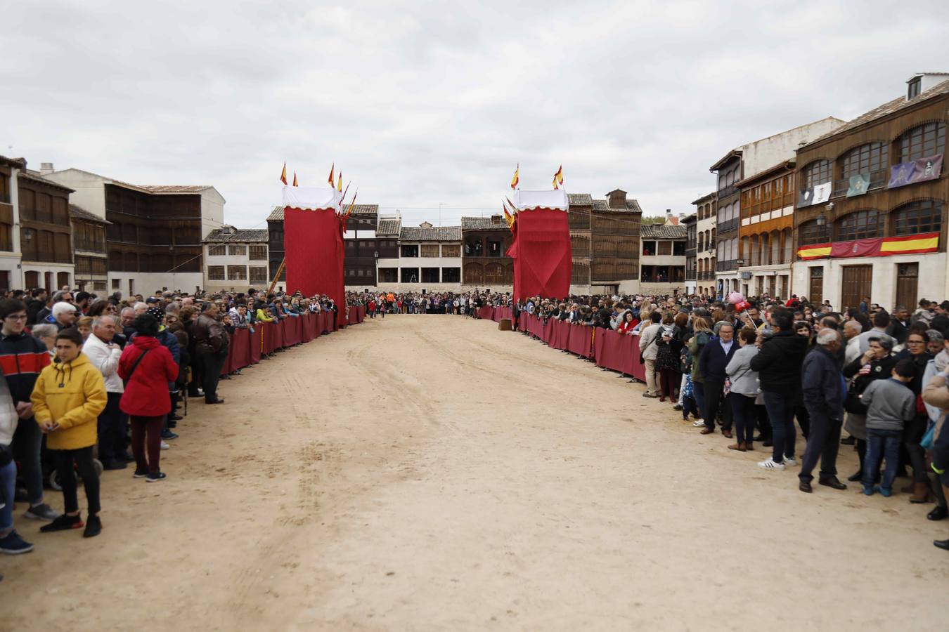 La Virgen de la Asunción fue portada por primera vez en la historia por cuatro mujeres