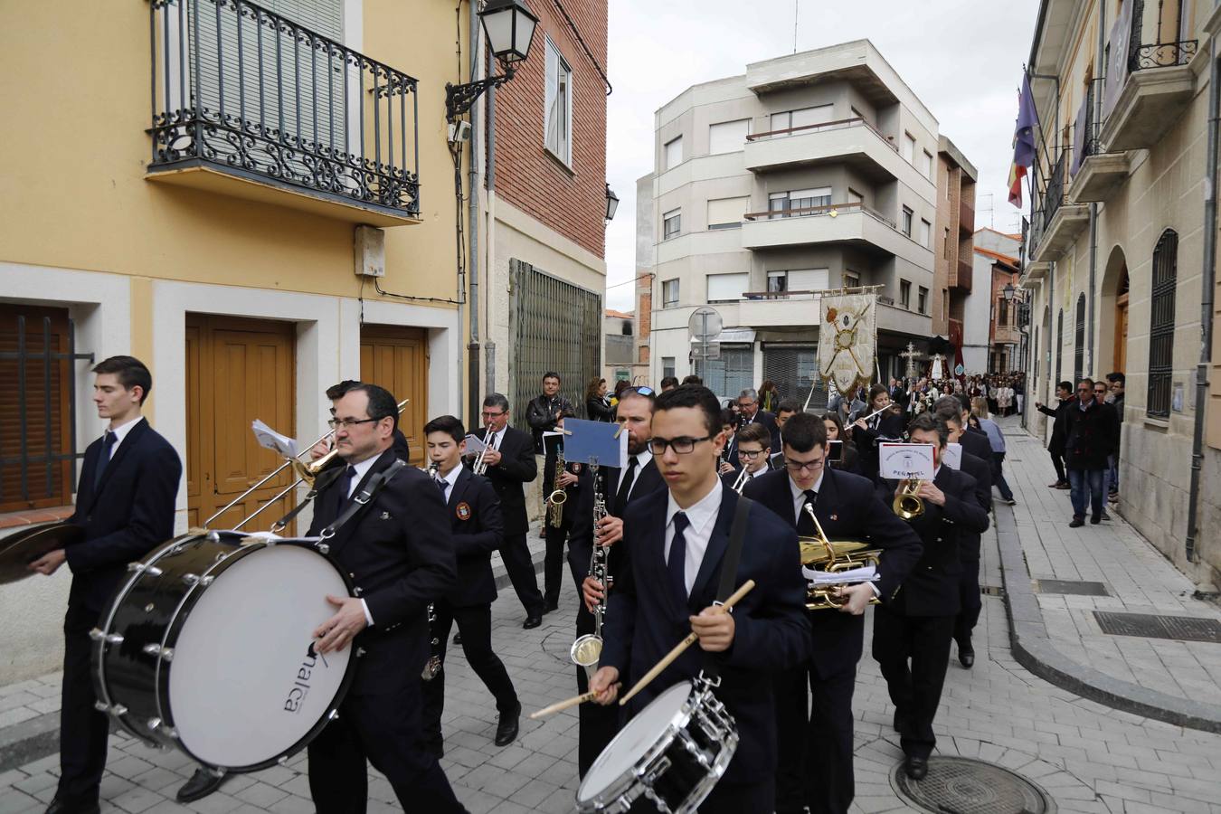 La Virgen de la Asunción fue portada por primera vez en la historia por cuatro mujeres