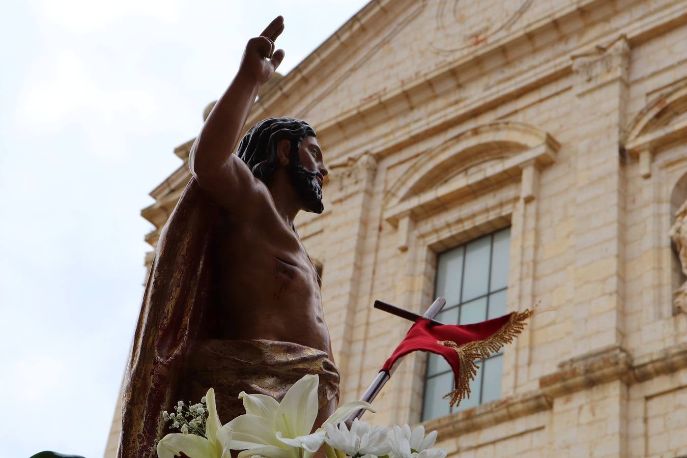 Fotos: Procesión de Cristo Resucitado y el Santo Encuentro en Medina de Rioseco