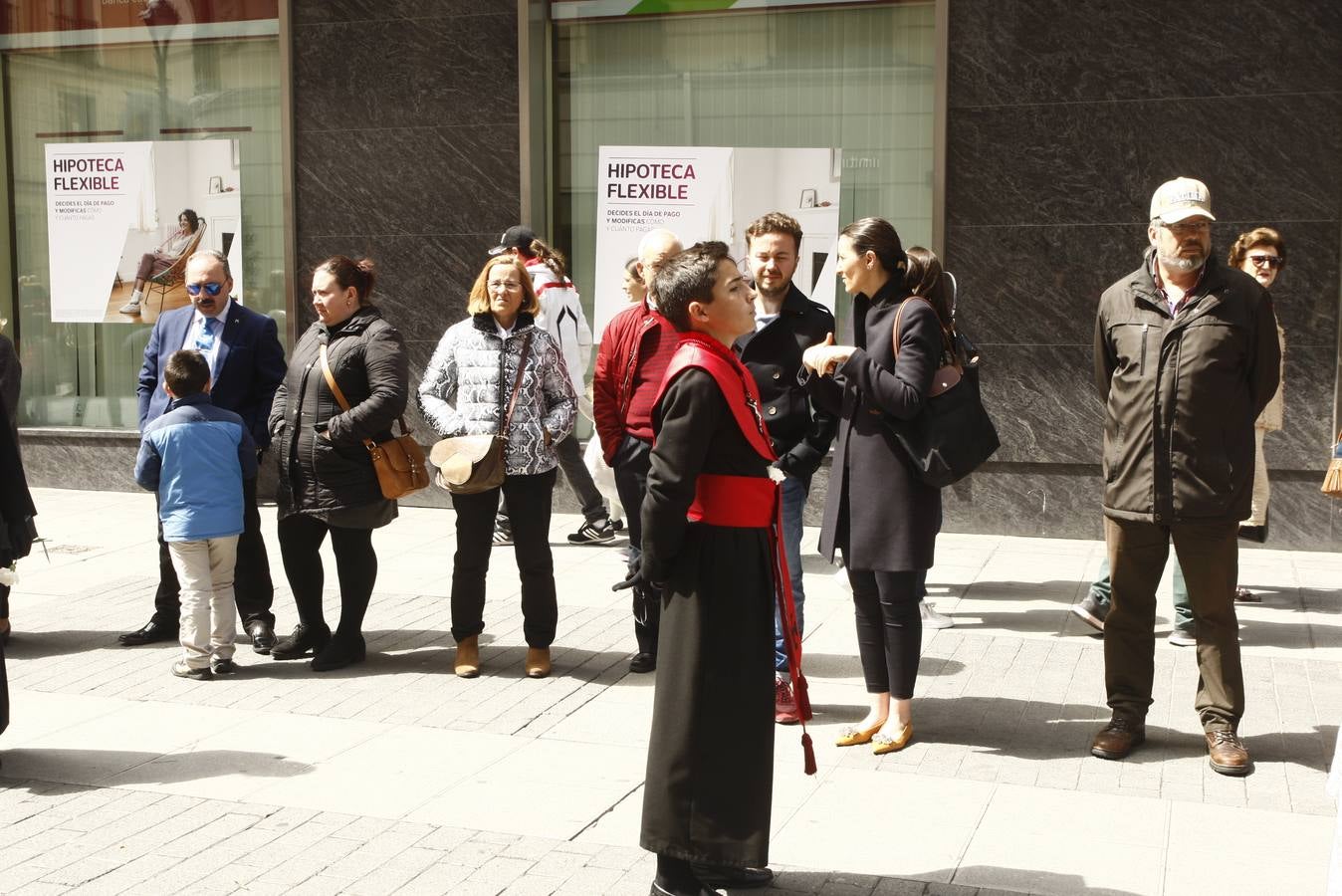 Fotos: Público en la Procesión del Encuentro en Valladolid (3/4)