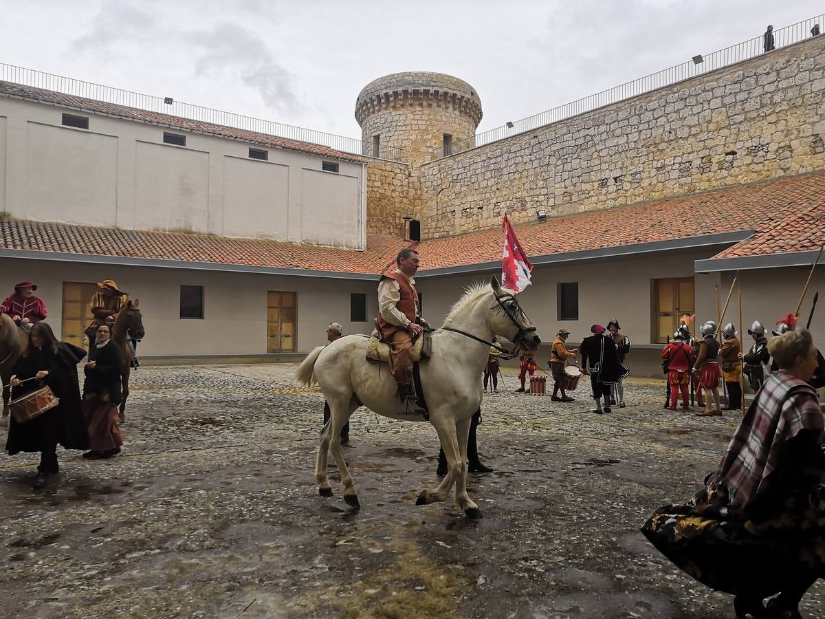 Fotos: Mercado Comunero en Torrelobatón