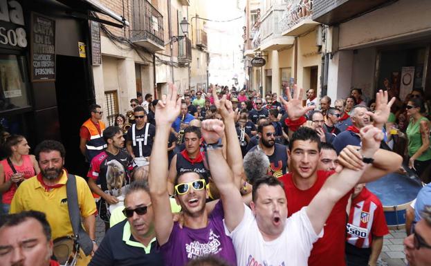 Concentración de charangas de Peñafiel, en ediciones anteriores. 