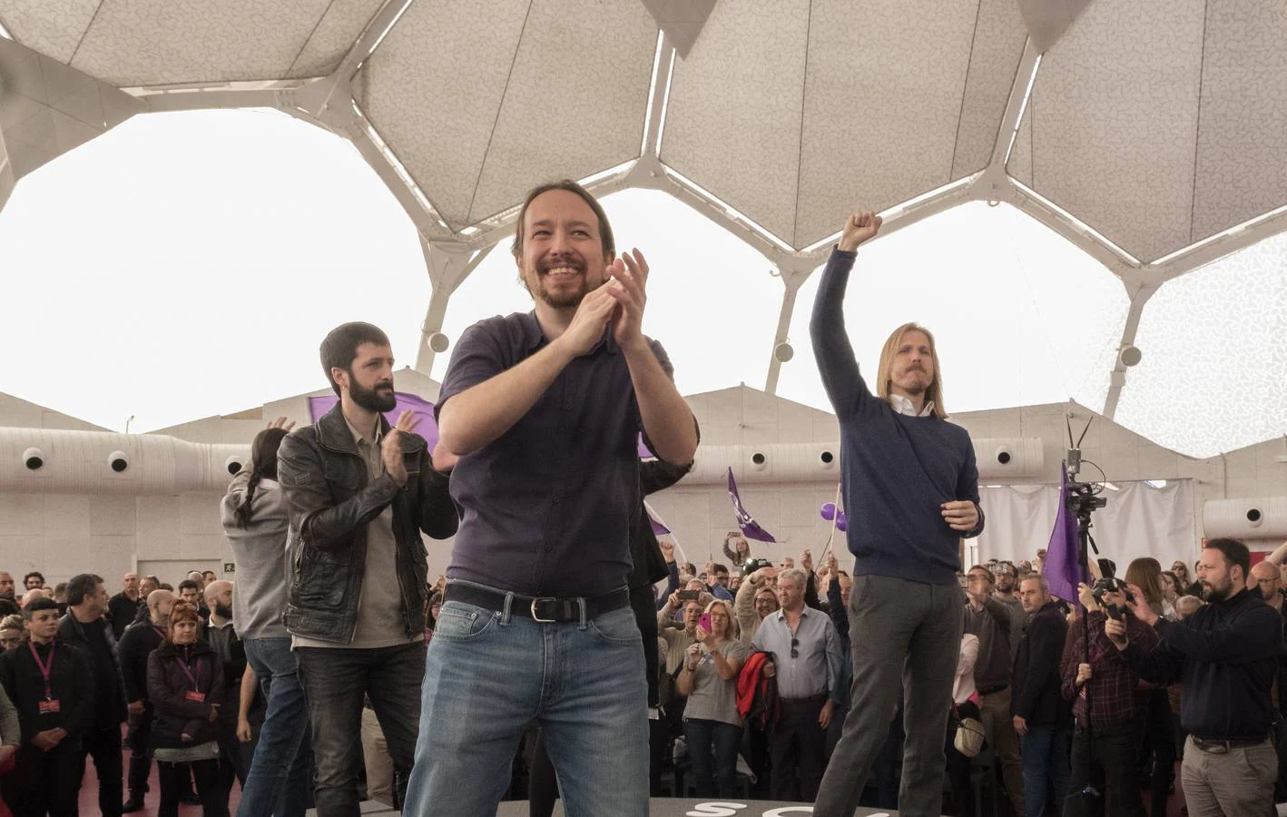 El candidato de Unidas Podemos al Gobierno ha llamado por segundo día consecutivo a frenar en las urnas a la formación ultraderechista