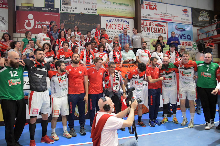 Fotos: Viveros Herol Balonmano Nava celebra el ascenso a Asobal