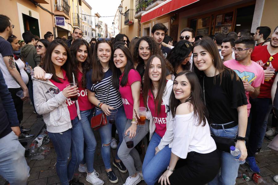 Fotos: Joranada del sábado en la Concentración de Charangas de Peñafiel (2/2)