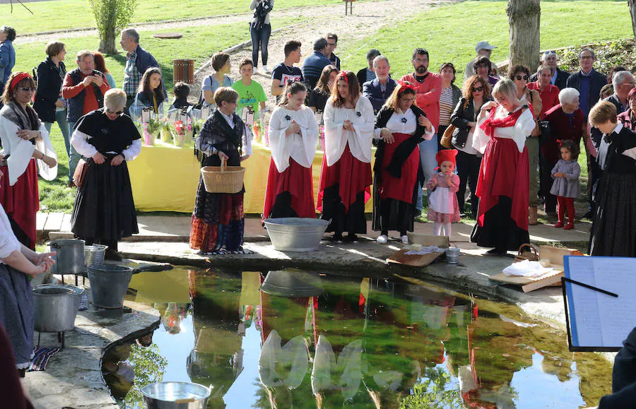 Fotos: Inauguración del parque de las Lavanderas en La Overuela