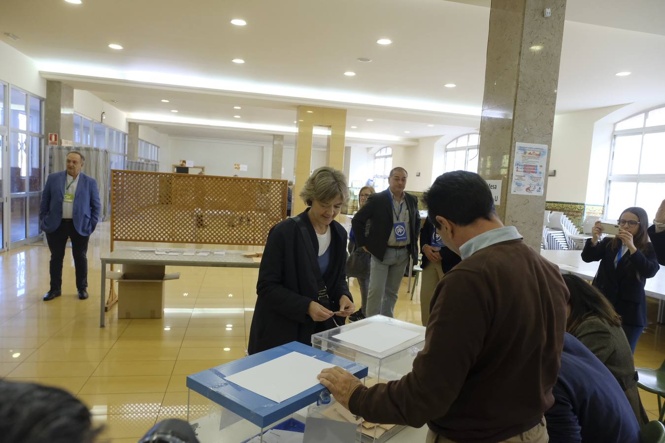 Fotos: Votaciones de los políticos vallisoletanos