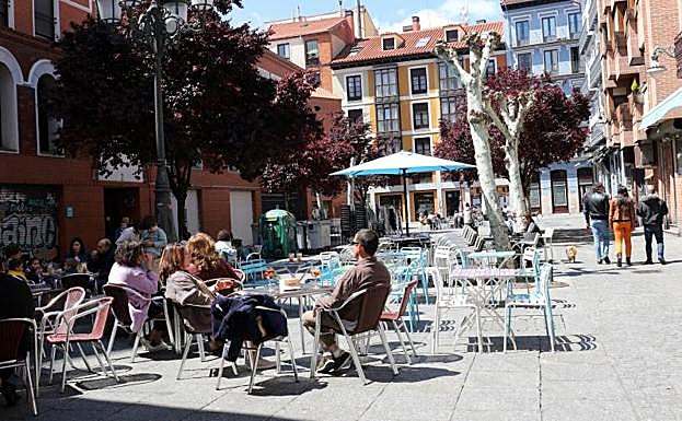Terraza en la Plaza de Cantarranas. 