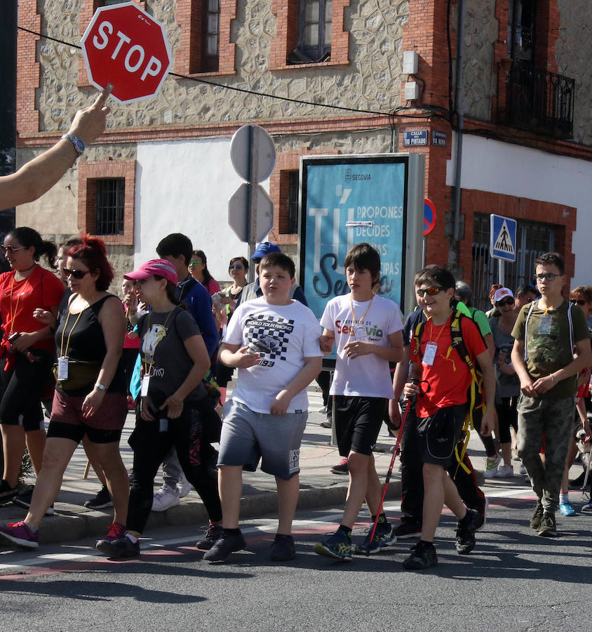 Fotos: Caminata solidaria de San Lorenzo