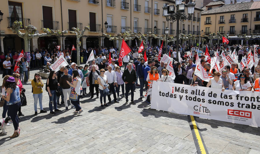 Fotos: Manifestación del 1 de Mayo en Palencia