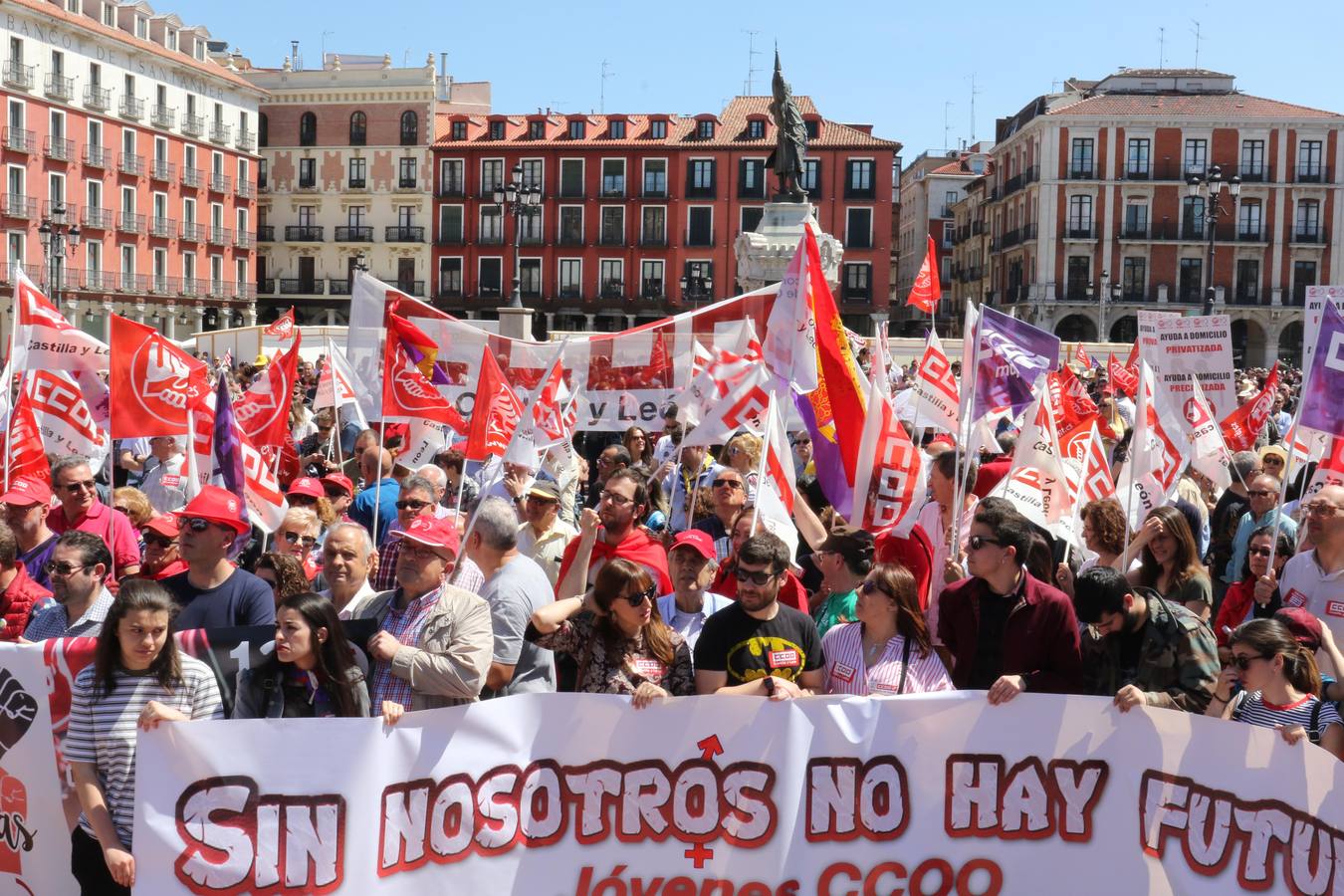 Fotos: Manifestación del Primero de Mayo en Valladolid