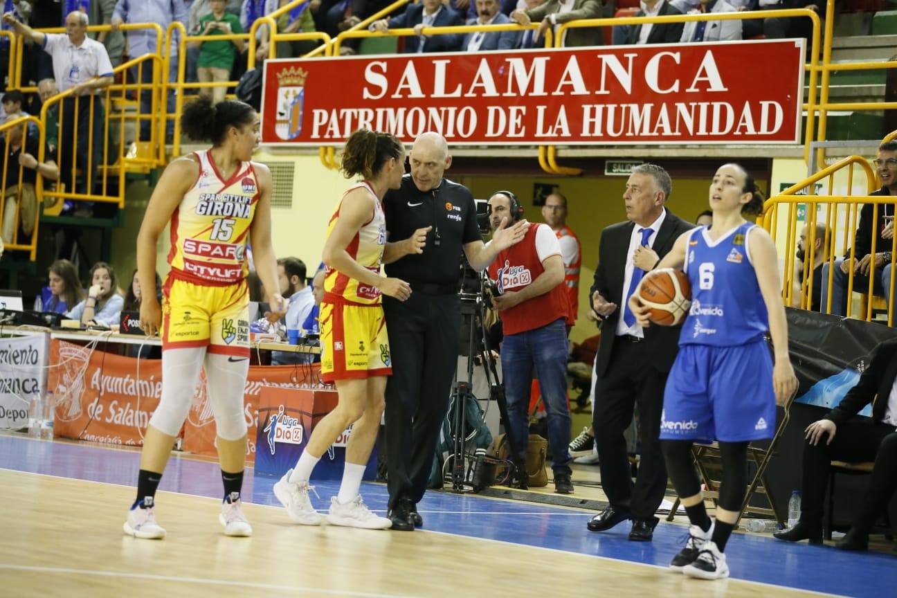 Fotos: Primer partido de la final Avenida-Girona 1