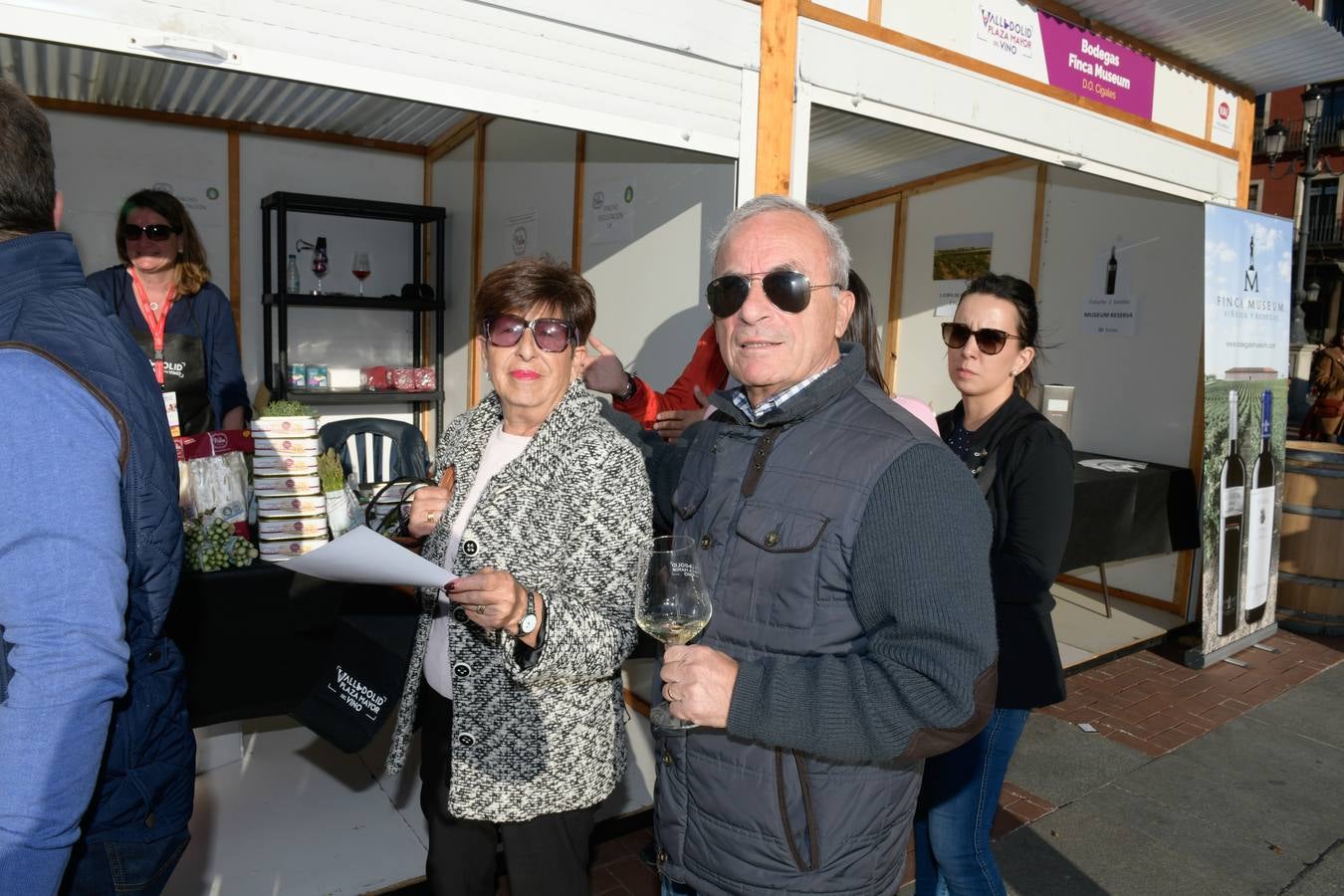 Fotos: &#039;Valladolid, Plaza Mayor del Vino&#039; el viernes por la tarde