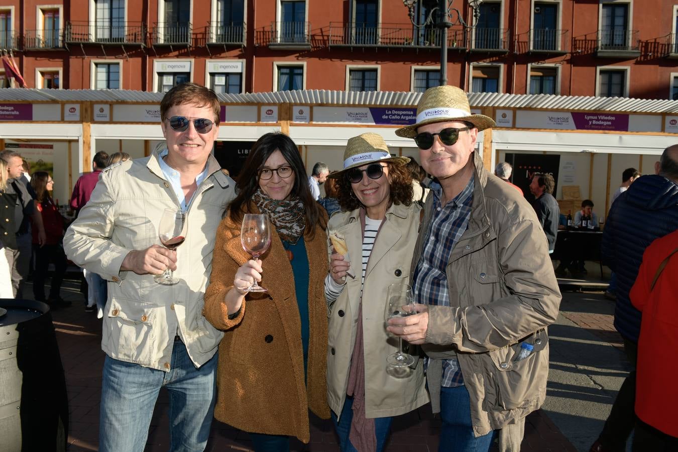 Fotos: &#039;Valladolid, Plaza Mayor del Vino&#039; el viernes por la tarde